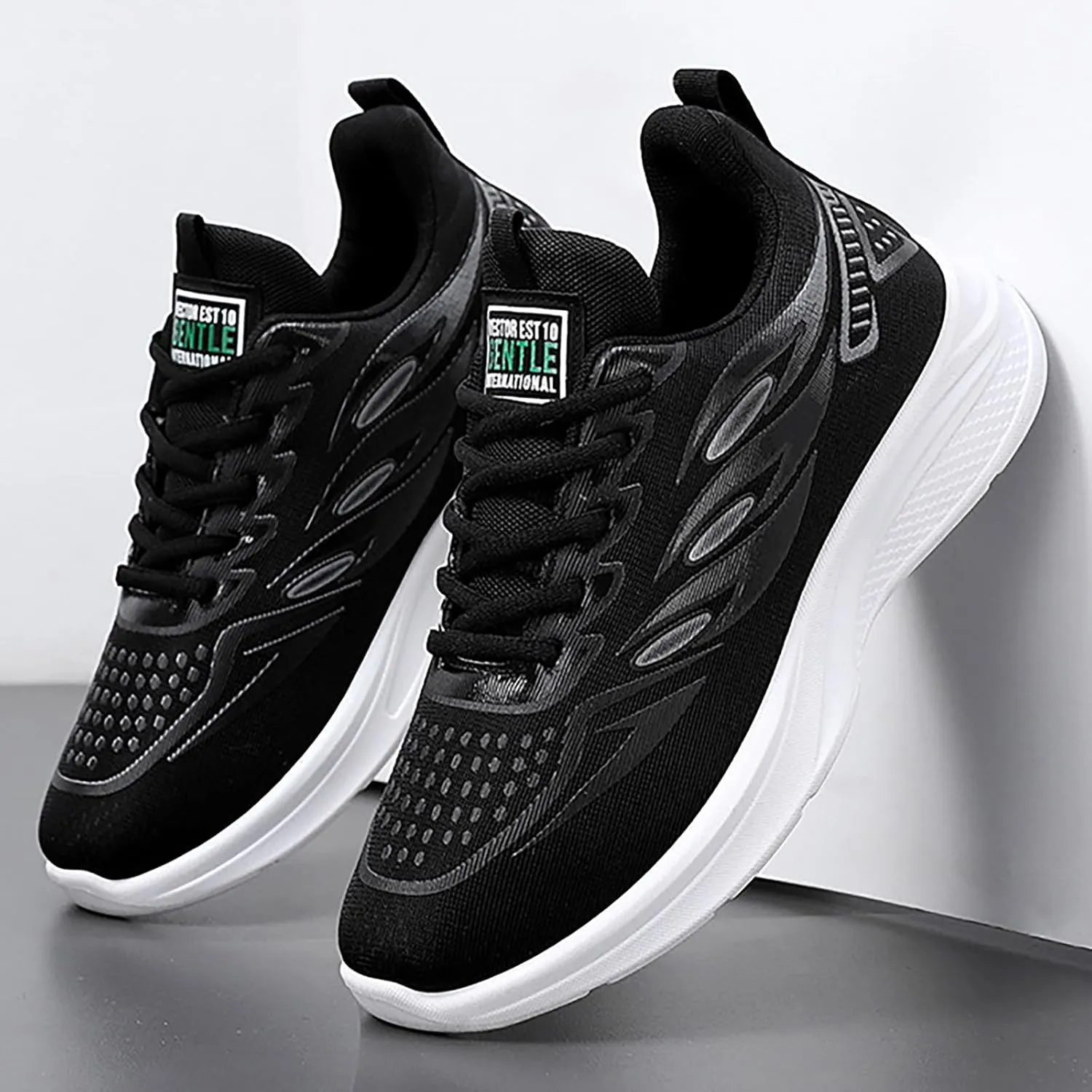 2023 Men's New Flyweave Sneakers Soft Sole Casual Shoes Mesh Men's Breathable Mesh Casual Light Outdoor Hiking Shoes
