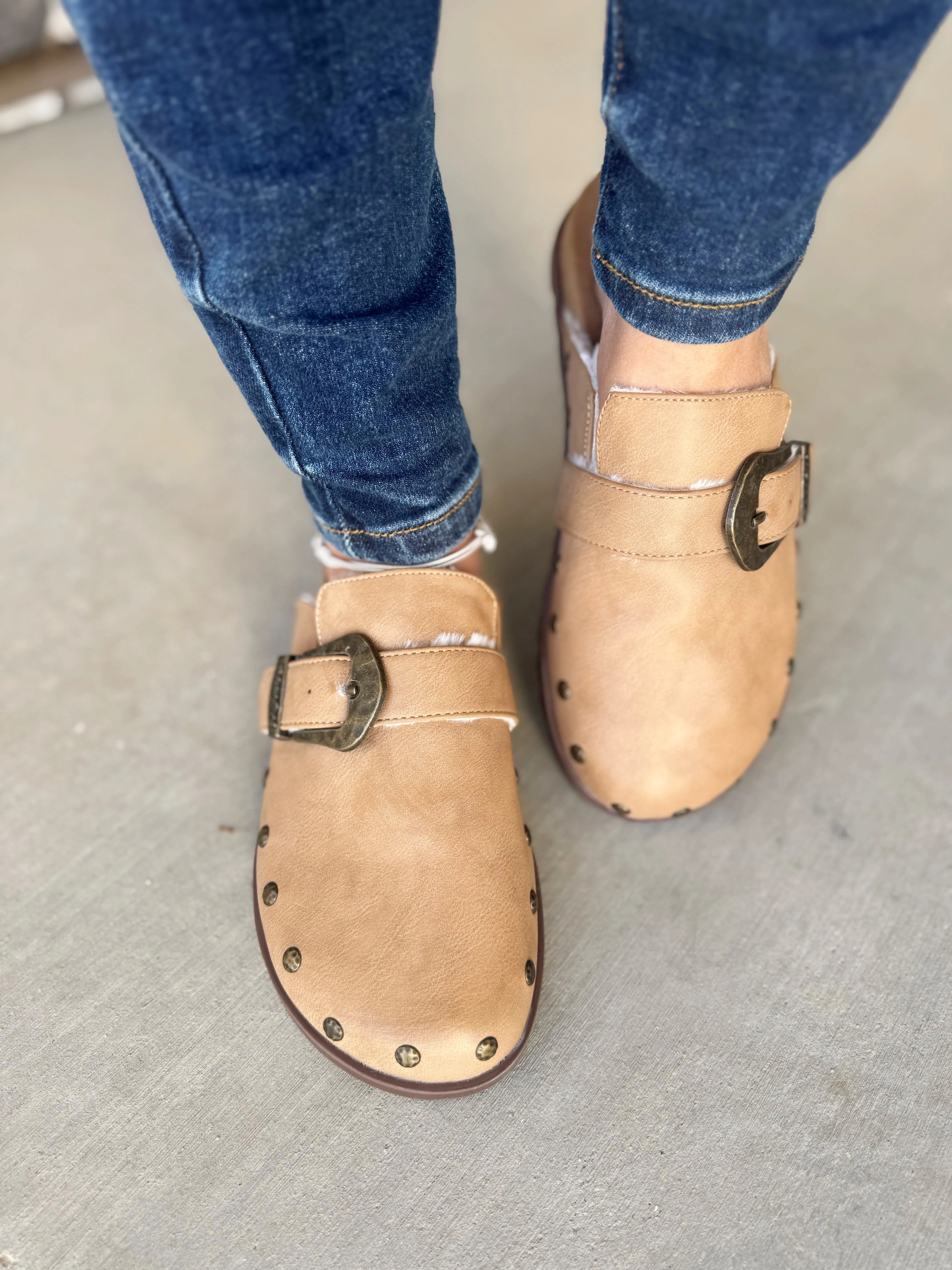 Blowfish Skylar Shoes in Cozy Cashew