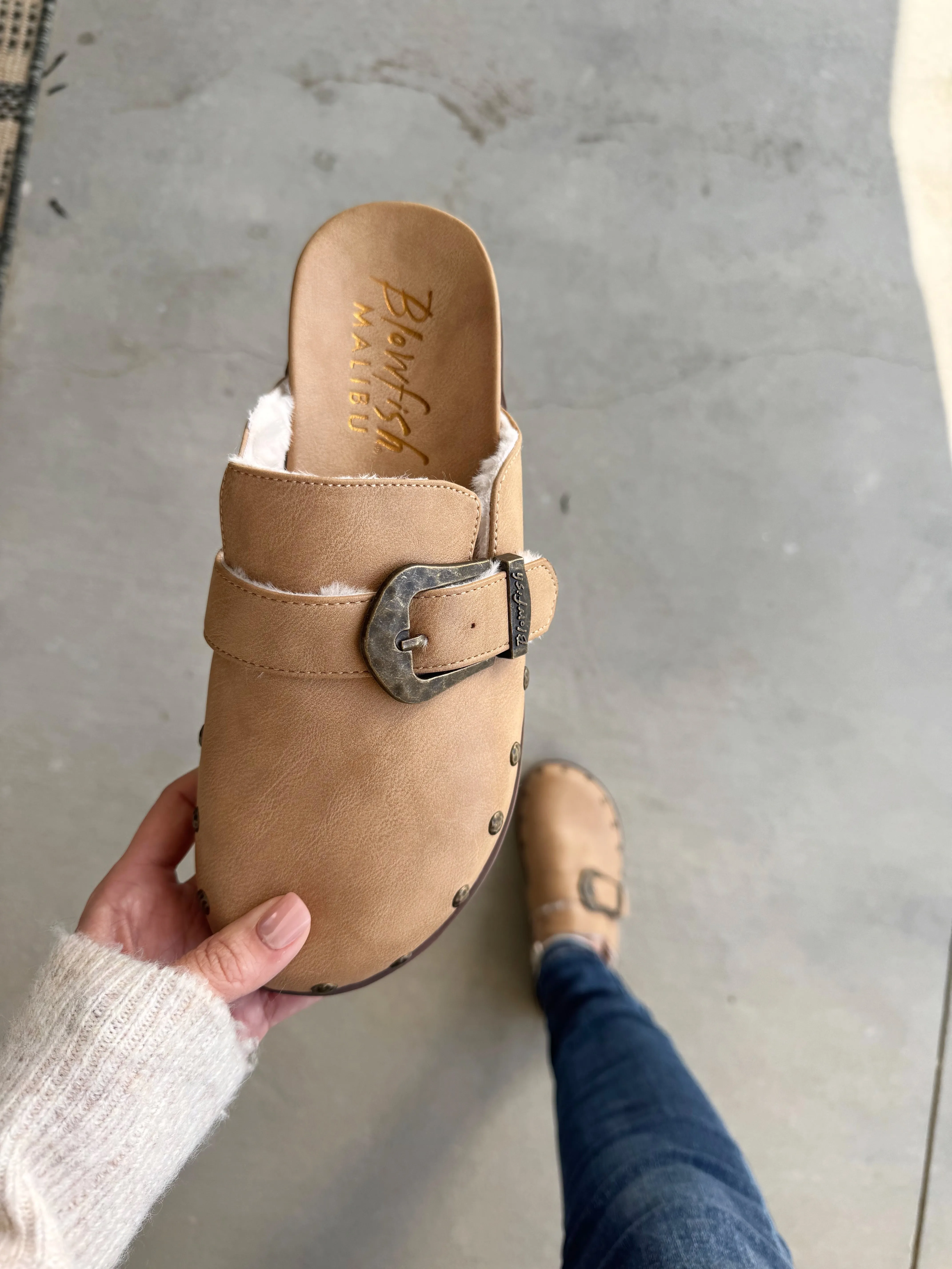 Blowfish Skylar Shoes in Cozy Cashew
