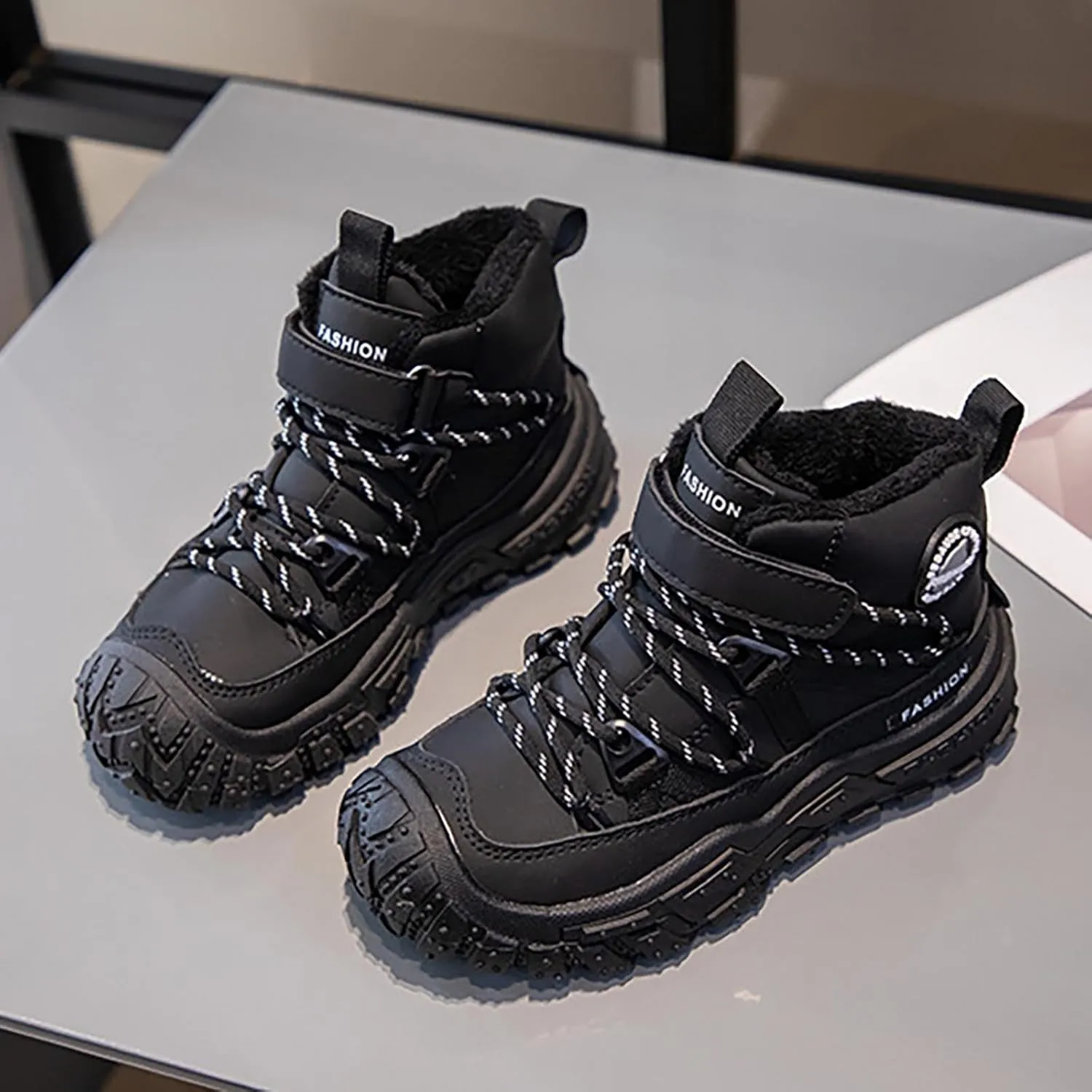 Chunky Sole Non Slip Snow Sneaker for Childrens Boys Kids Fuzzy Lined aterproof Sport Shoes Booties Outdoor Ski Cozy