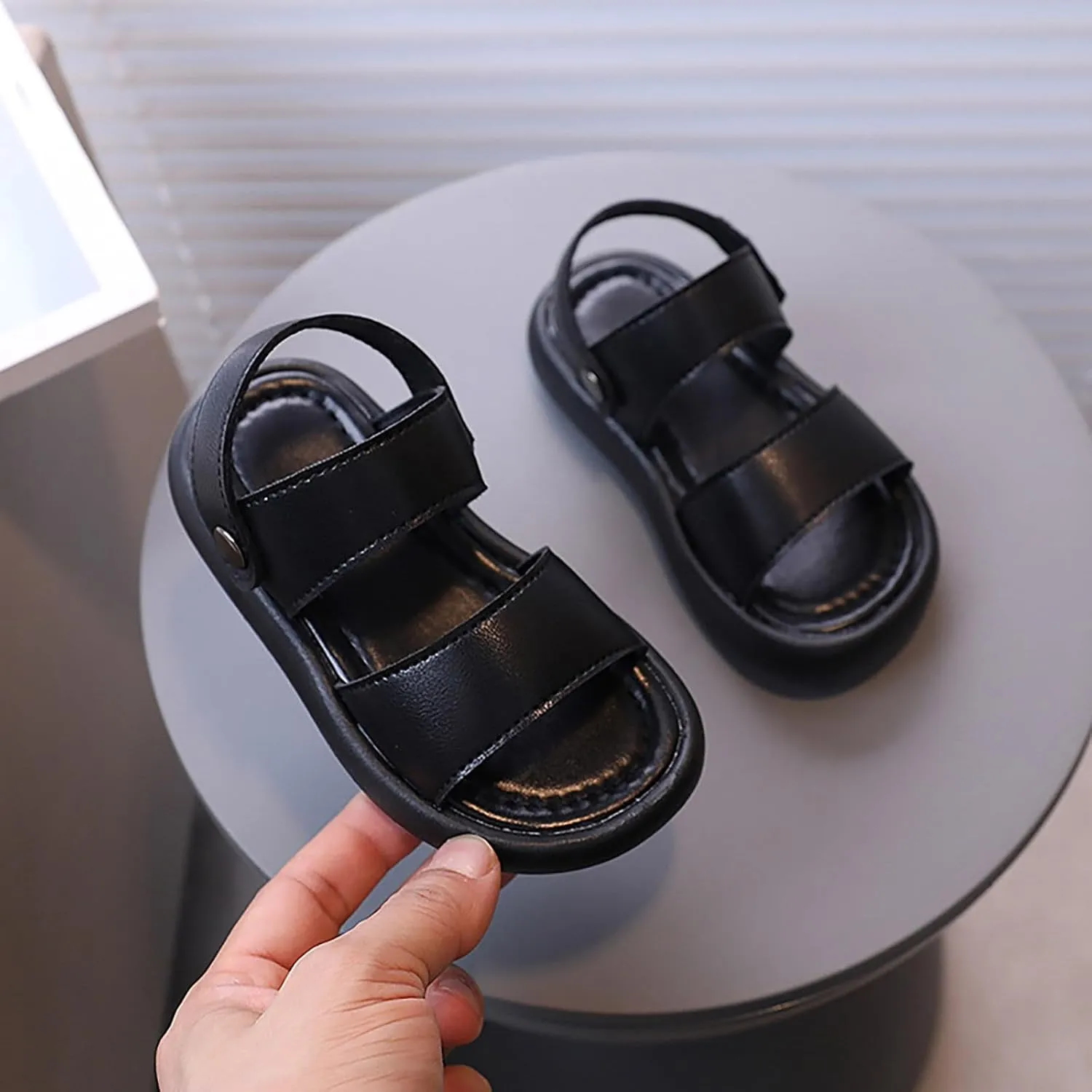 Girls Sandals Open Toe Anti Slip Soft Sole Beach Play Shoes Back Strap Sandals Flat for Toddler Summer Footwear