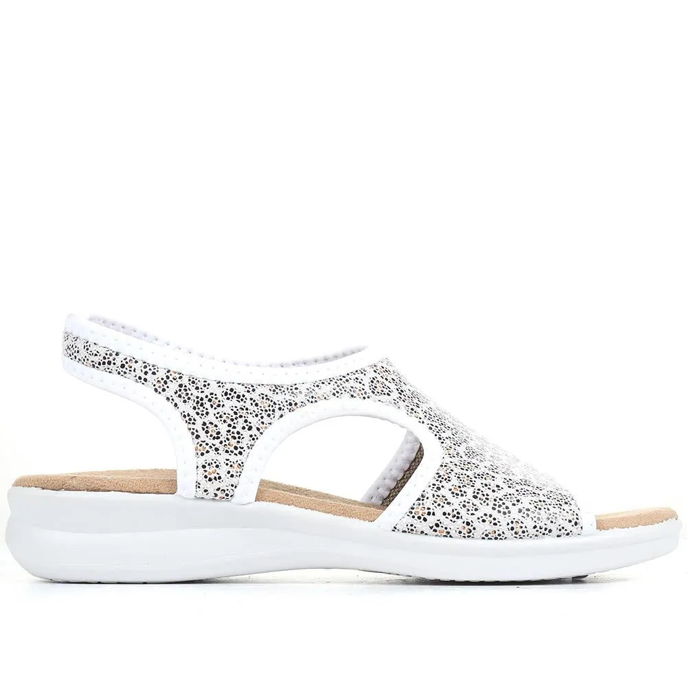 Leopard Print Pull-On Sandals - POLY33003 / 319 732